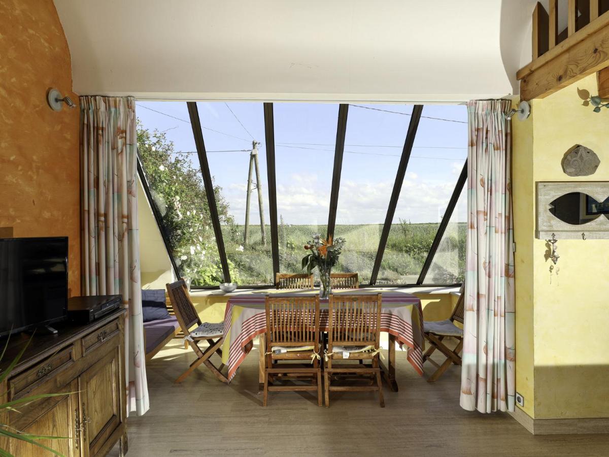 Bright Cottage In A Quiet Location, Near The Coast, Sibiril Exterior foto